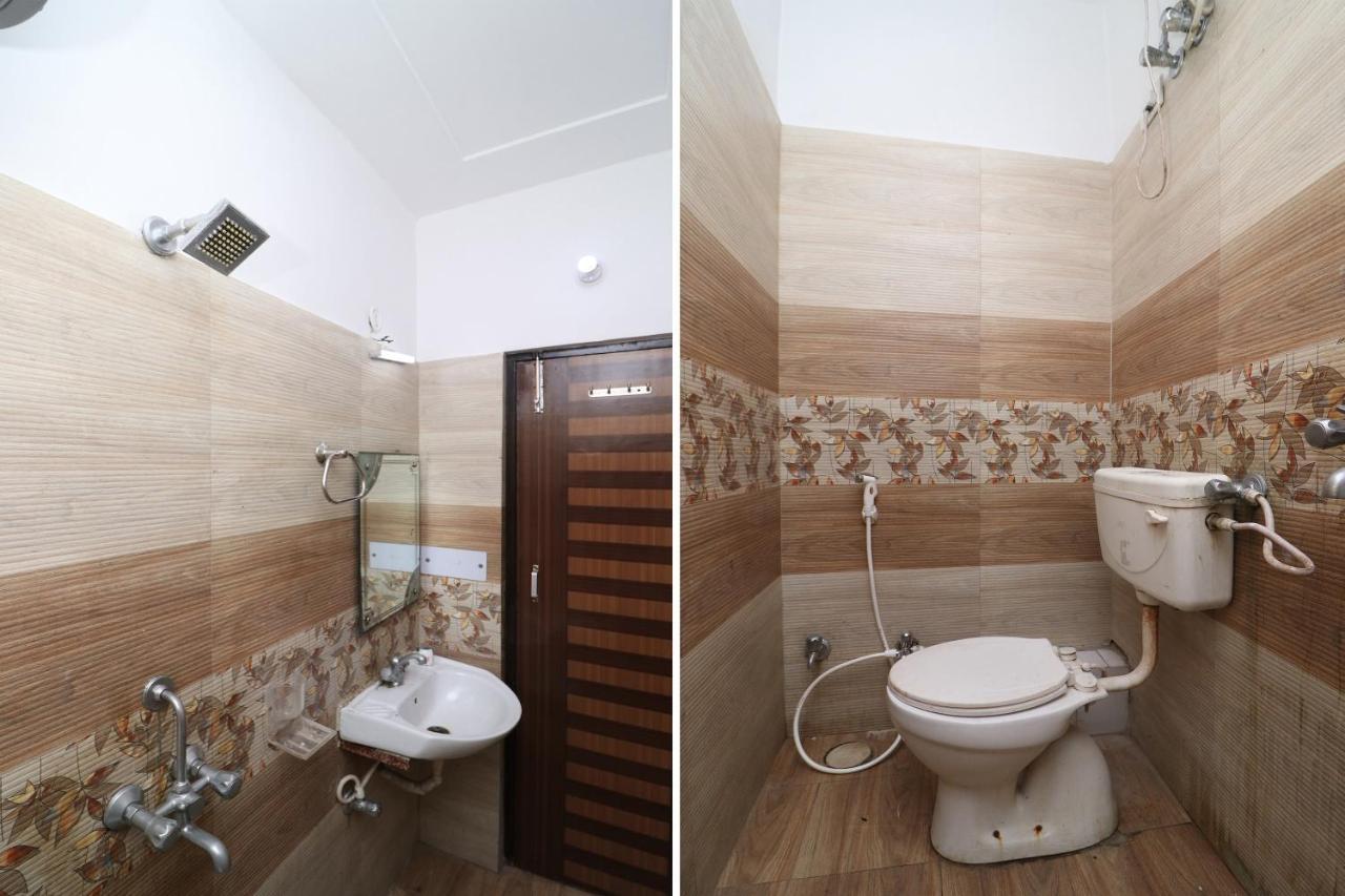 Oyo 24723 Hotel Atul Palace Агра Екстериор снимка